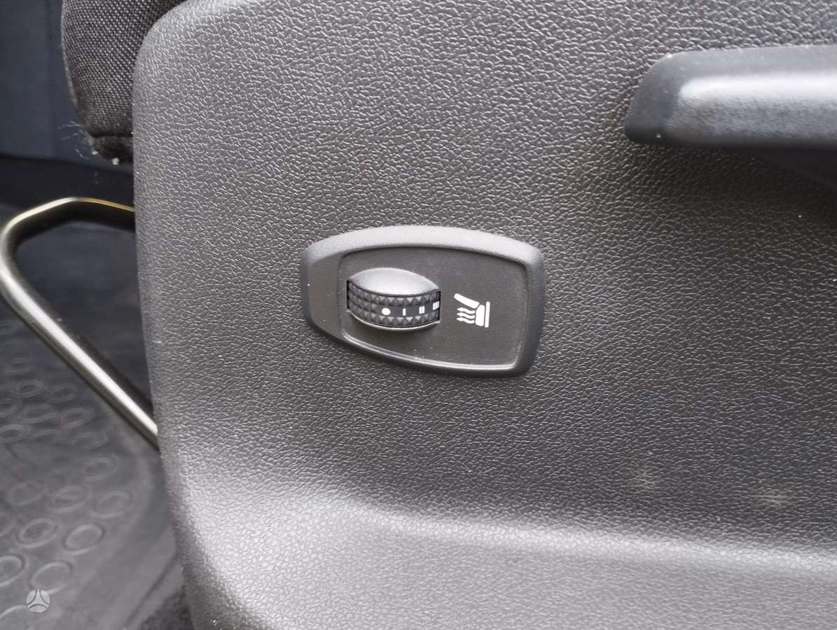 Renault Grand 2015 — photo 10