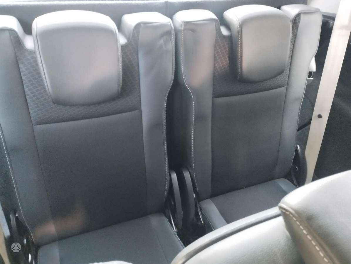 Renault Grand 2015 — photo 12