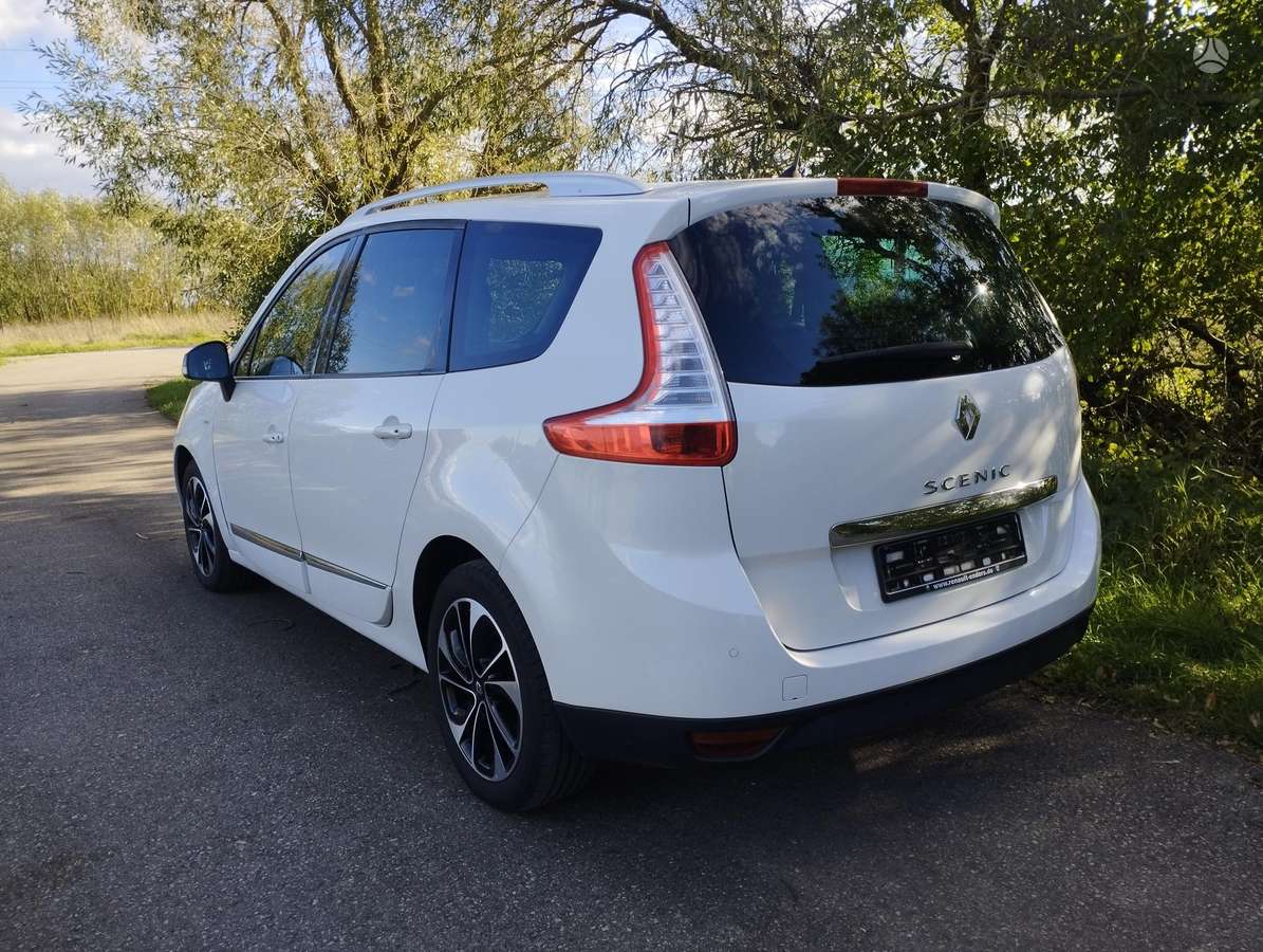 Renault Grand 2015 — rear view