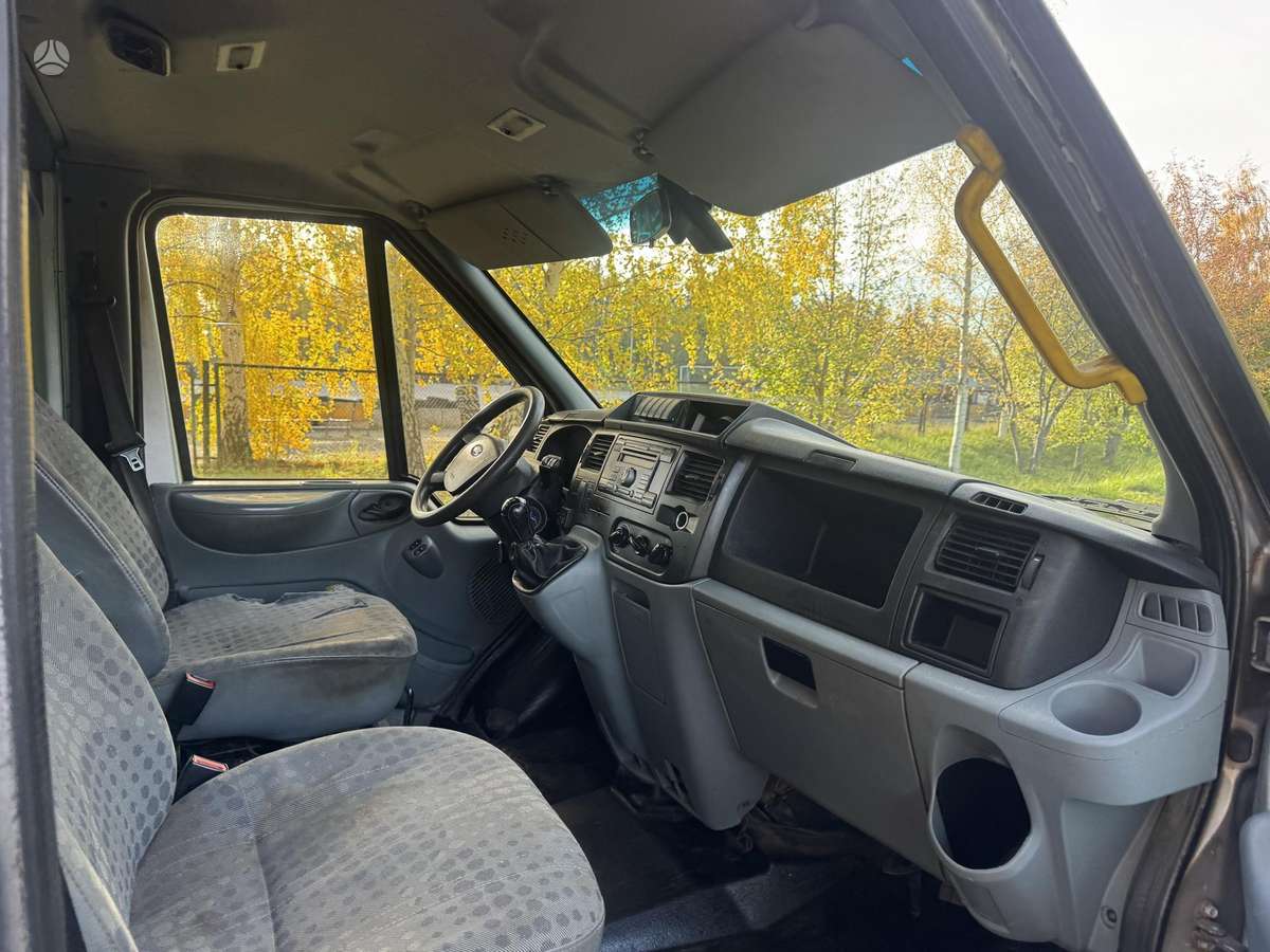 Ford Transit 2007 — photo 7