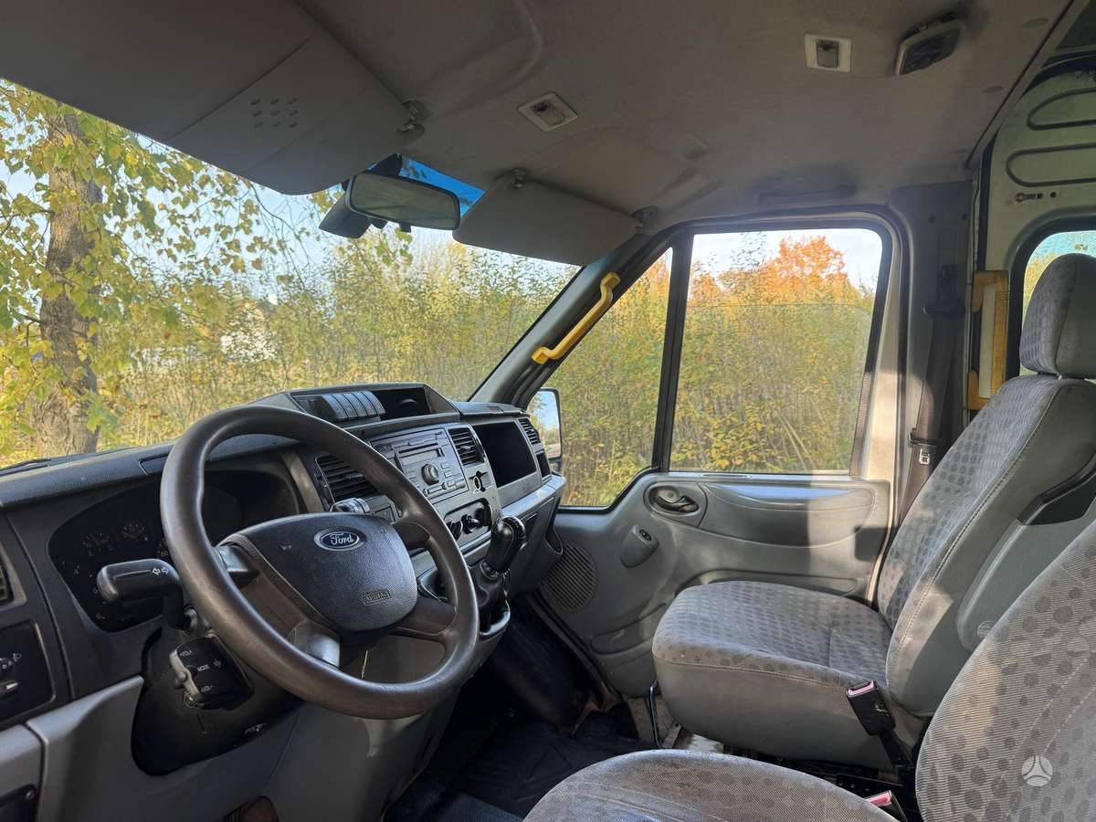 Ford Transit 2007 — photo 8