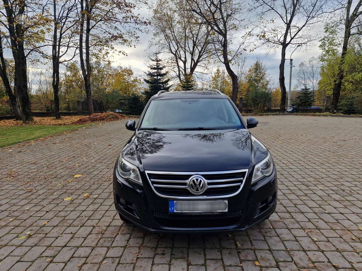Volkswagen Tiguan 2008 — engine 1968 cm³, 140 HP (103kW)