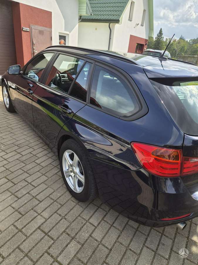 BMW 318 2015 — photo 7