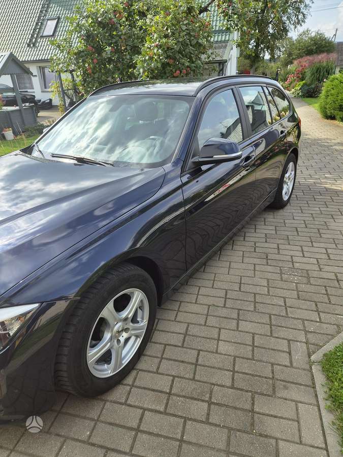 BMW 318 2015 — photo 8