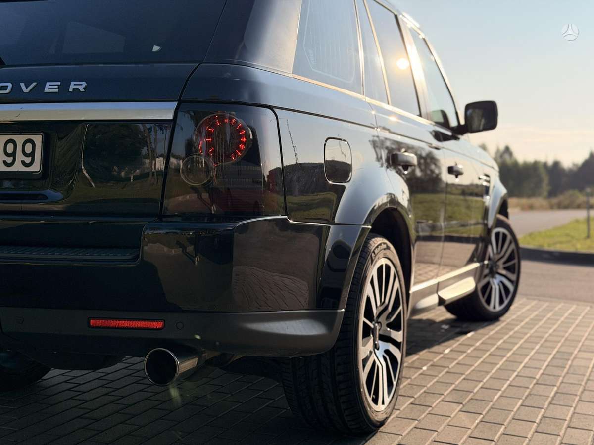 Land Rover 2010 — photo 18