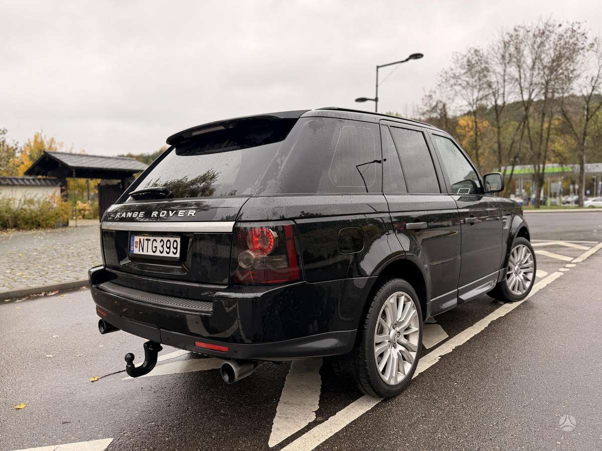 Land Rover 2010 — engine 2993 cm³, 245 HP (180kW)