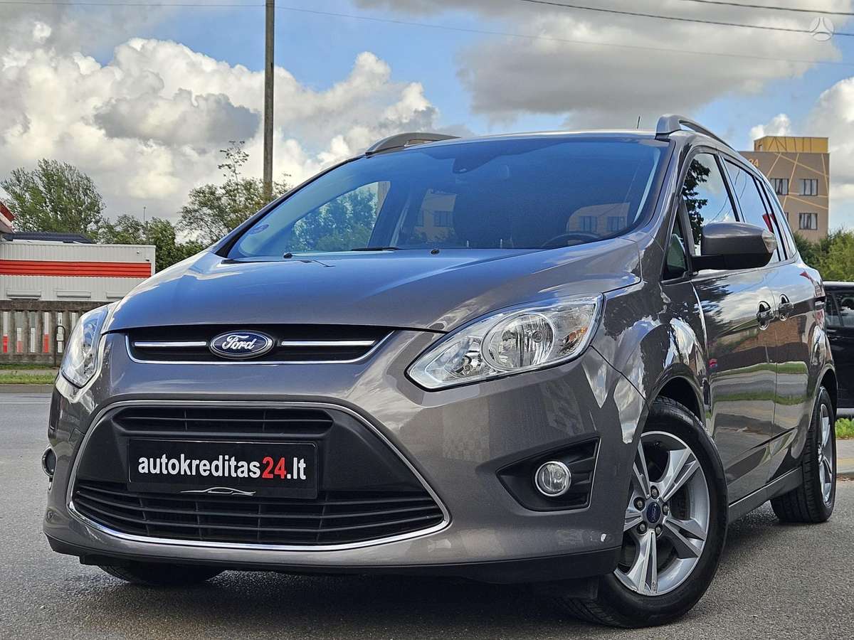 Ford Grand 2015 — interior