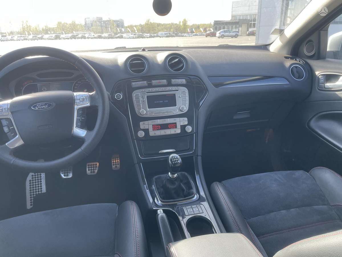 Ford Mondeo 2009 — photo 14