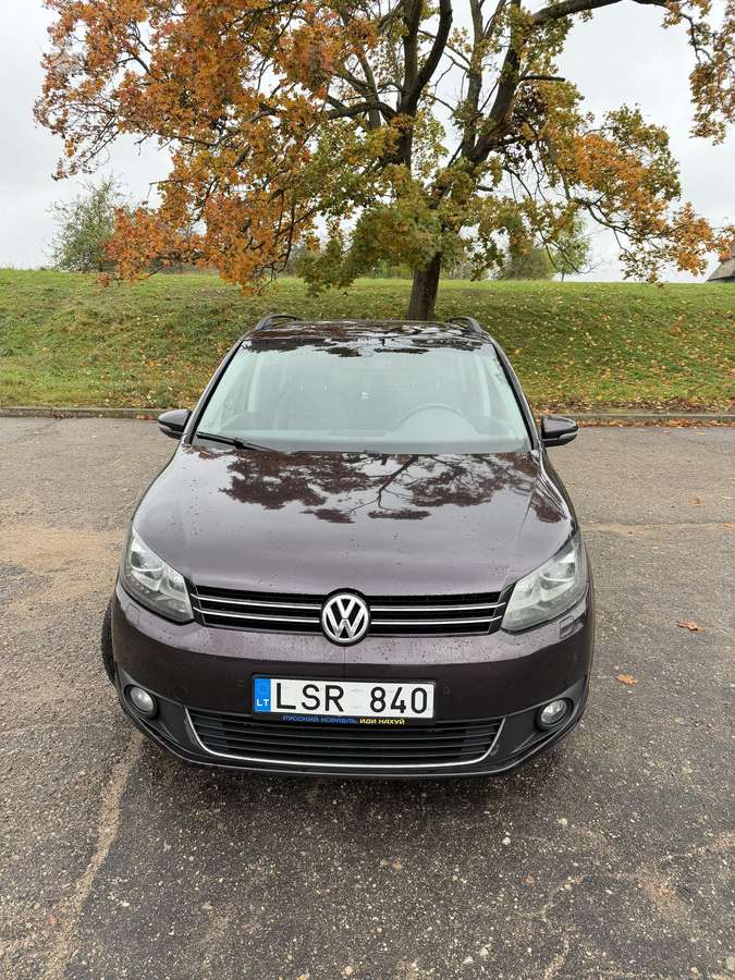 Volkswagen Touran 2013 — photo 9