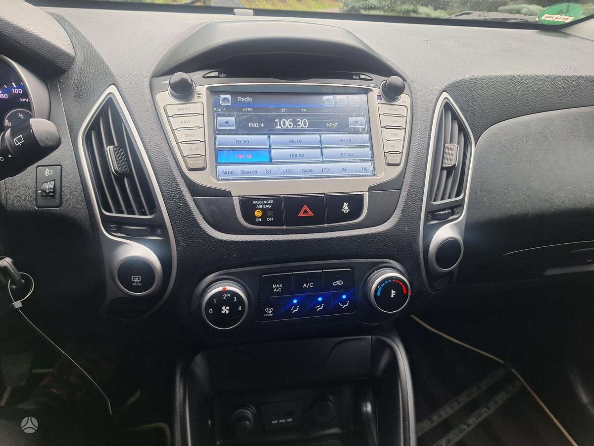 Hyundai ix35 2013 — photo 13