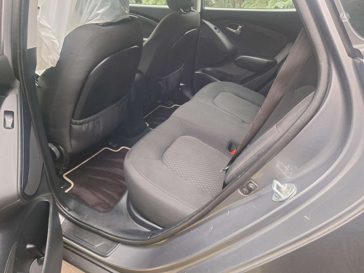 Hyundai ix35 2013 — photo 7