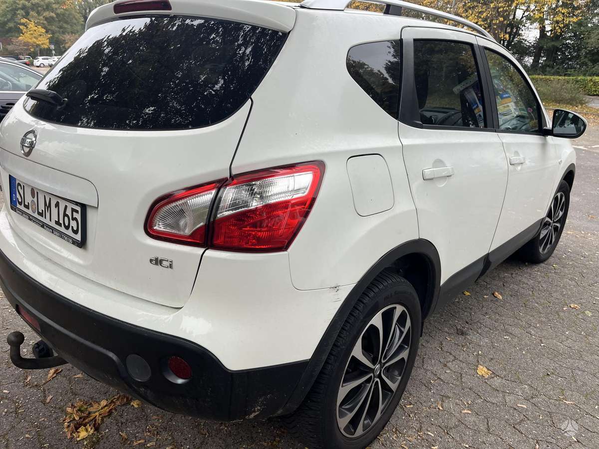 Nissan Qashqai 2011 — photo 6