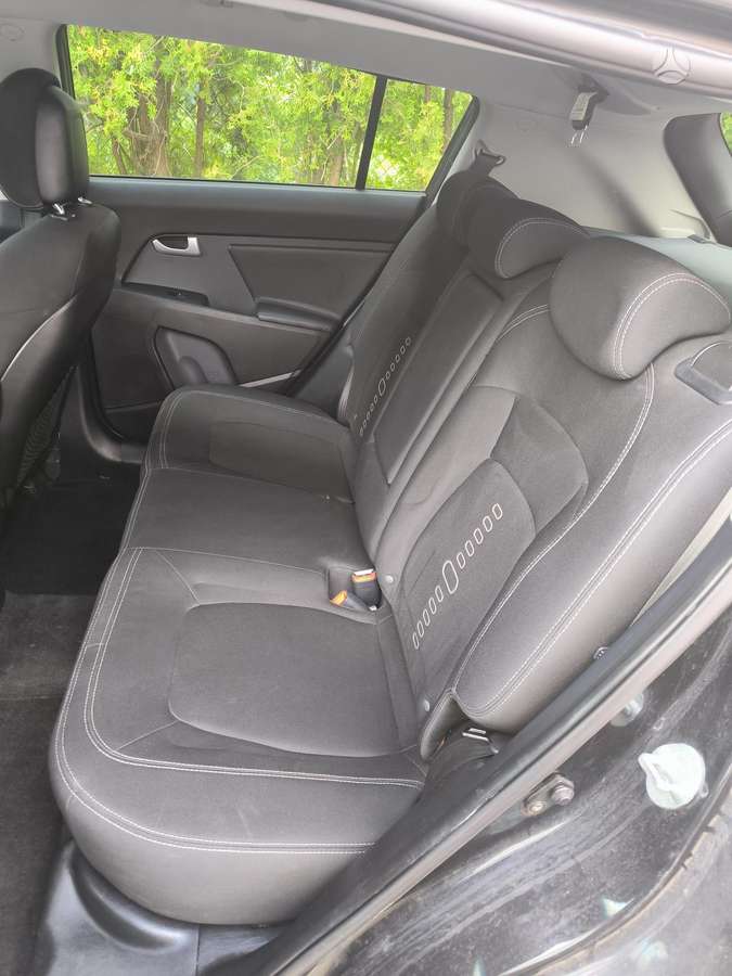 Kia Sportage 2012 — фото 13