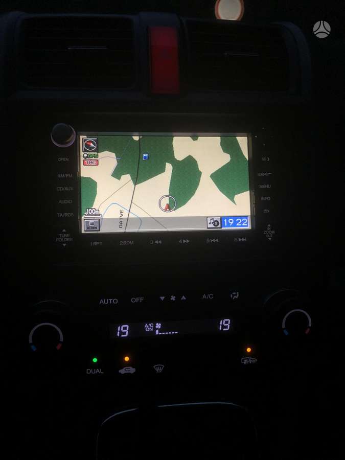 Honda CR-V 2011 — photo 23