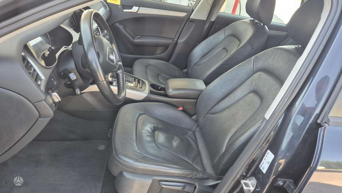 Audi A4 2013 — photo 16