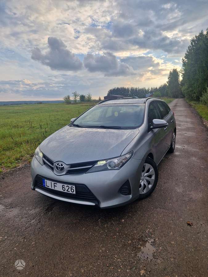 Toyota Auris, 2014 — vehicle for AFU from Europe