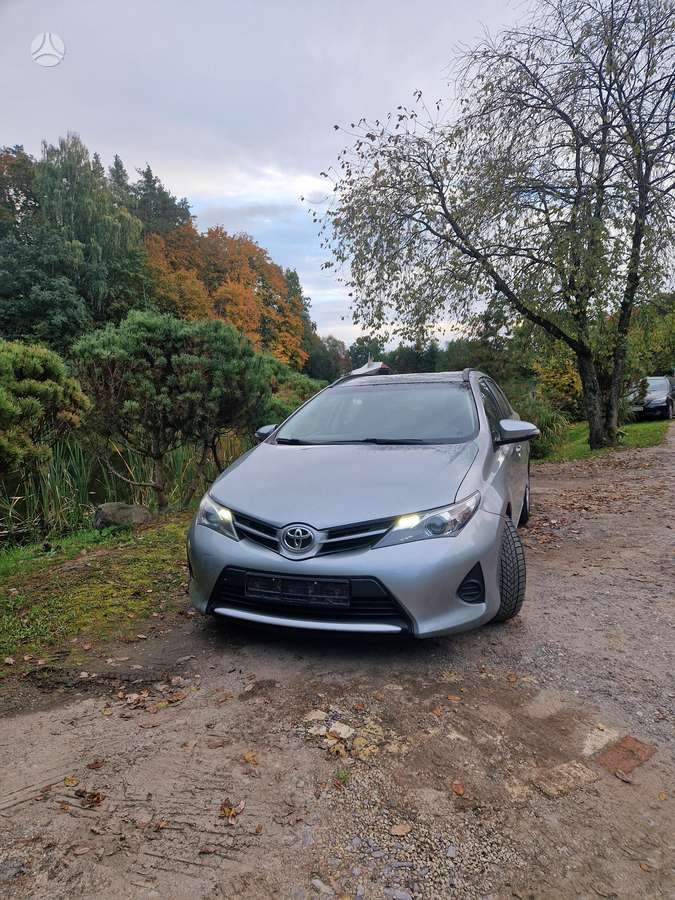 Toyota Auris, 2014