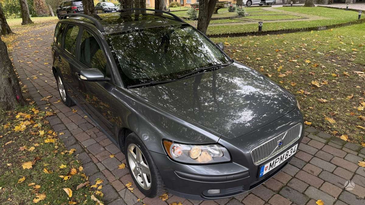 Volvo V50 2005 — photo 5