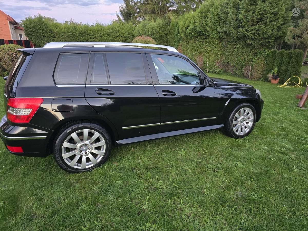 Mercedes-Benz GLK320 2009 — photo 8