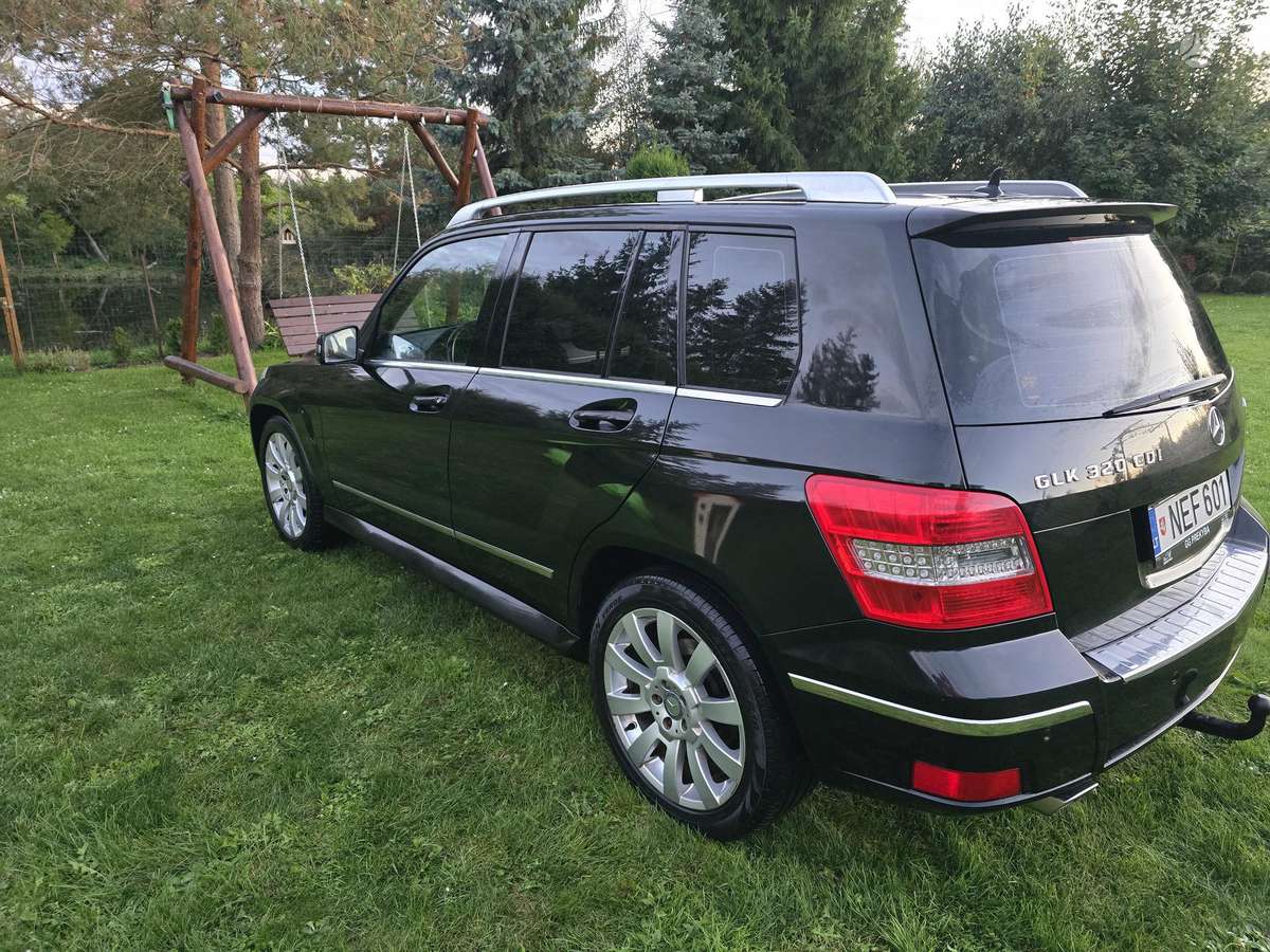 Mercedes-Benz GLK320 2009 — photo 9