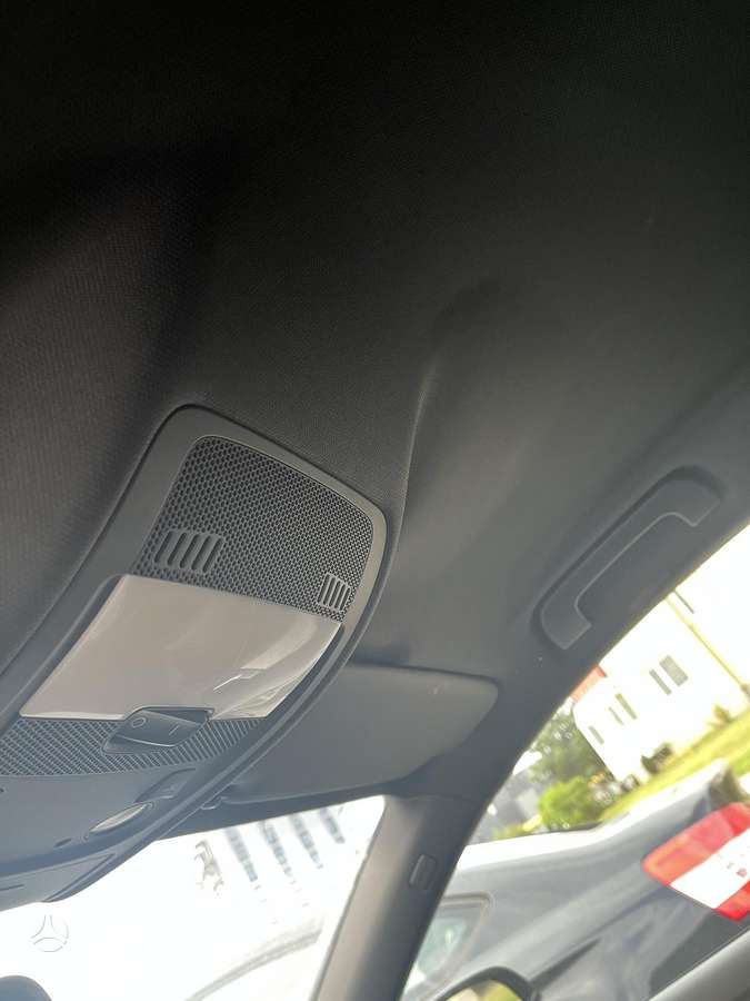 Audi A4 2011 — photo 10