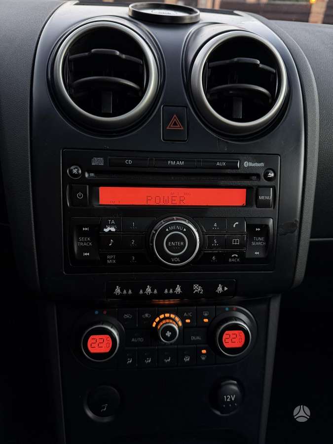 Nissan Qashqai 2008 — photo 24