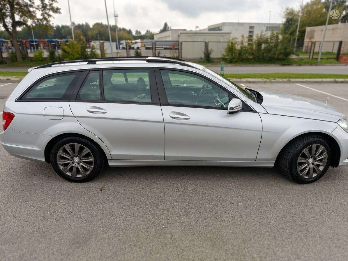 Mercedes-Benz C220 2013 — photo 5