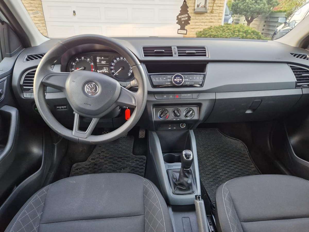 Skoda Fabia 2015 — photo 5