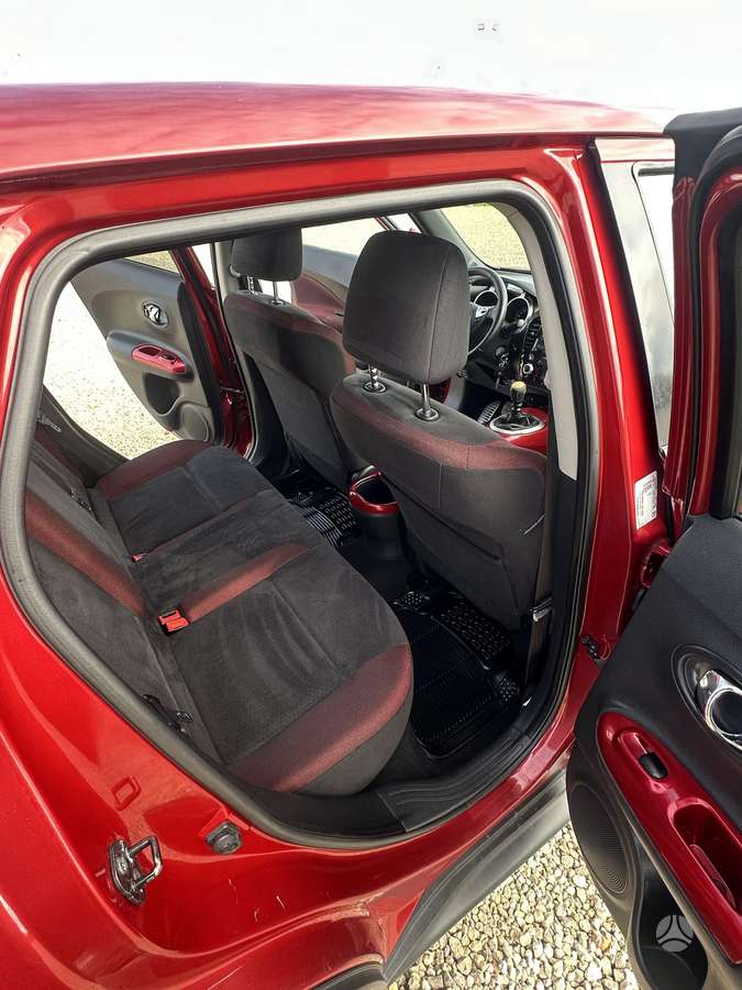 Nissan Juke 2010 — photo 9