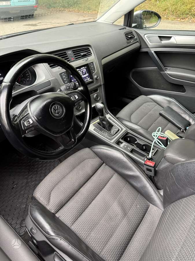 Volkswagen Golf 2014 — photo 10