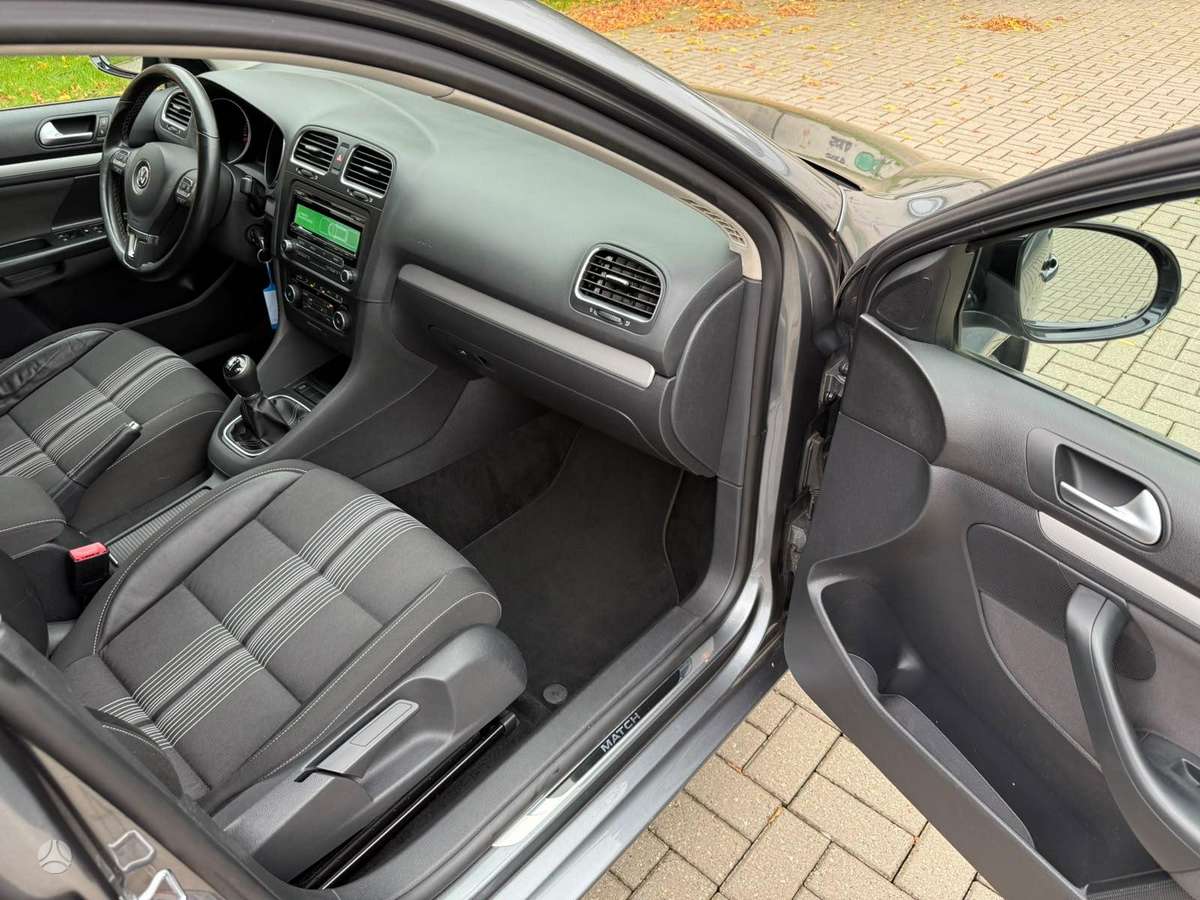 Volkswagen Golf 2013 — photo 24