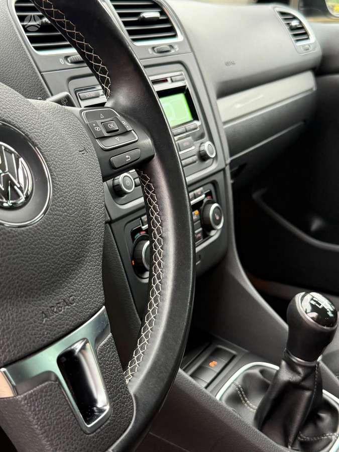 Volkswagen Golf 2013 — photo 29