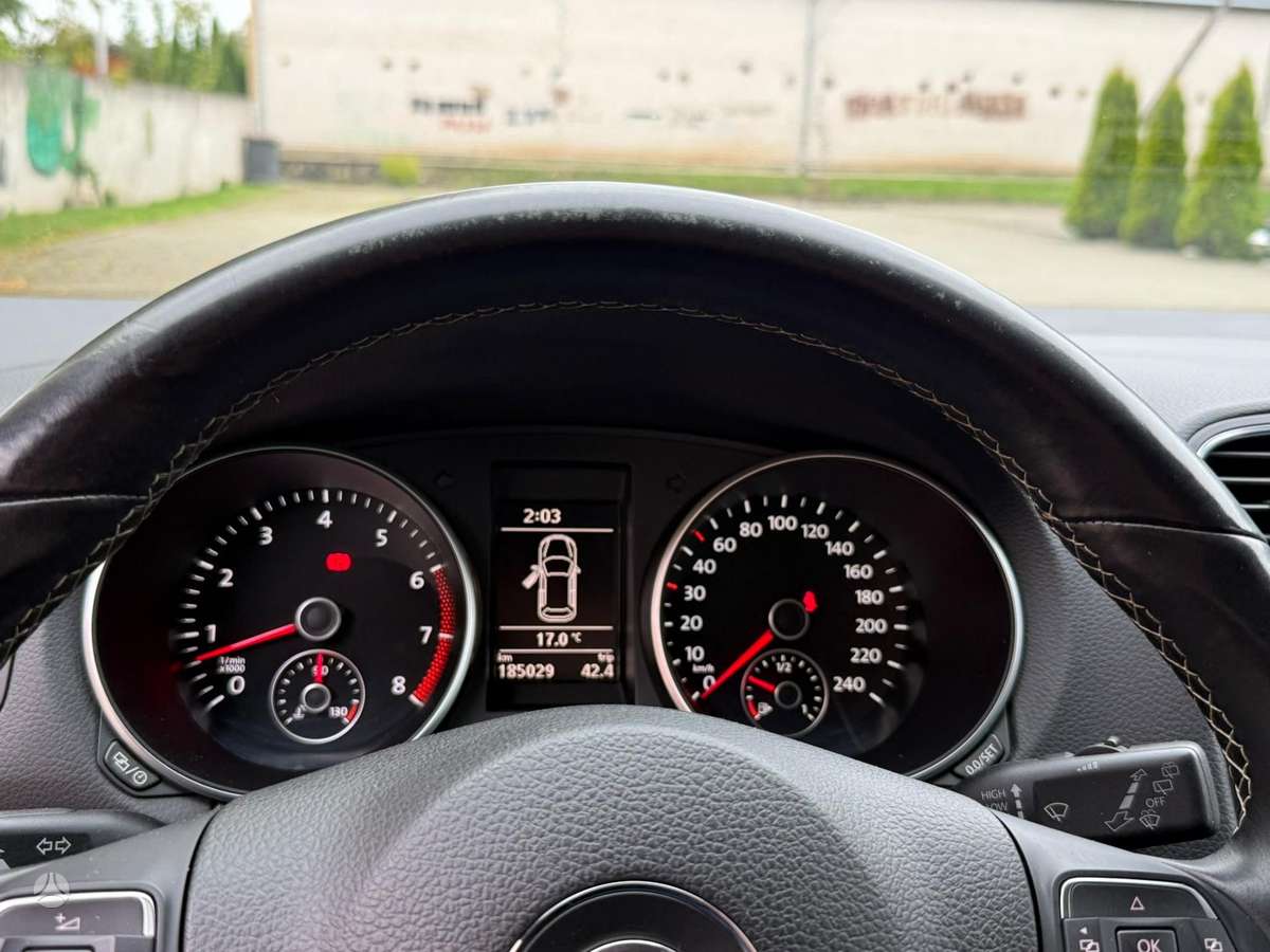 Volkswagen Golf 2013 — photo 31