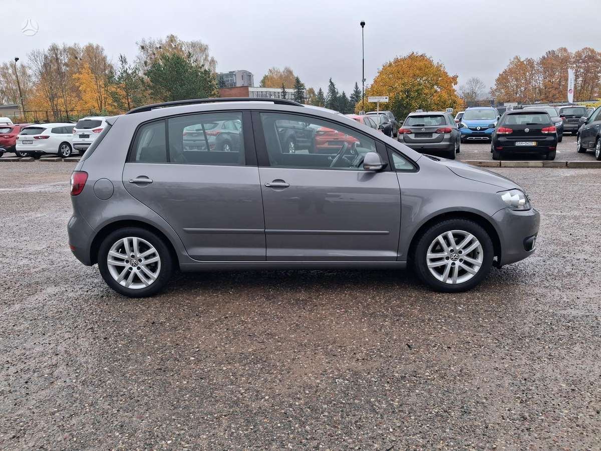 Volkswagen Golf 2012 — photo 6