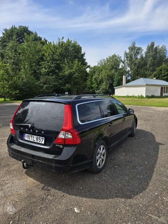 Volvo V70 2012 — photo 5