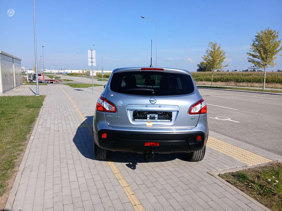 Nissan Qashqai 2011 — photo 19