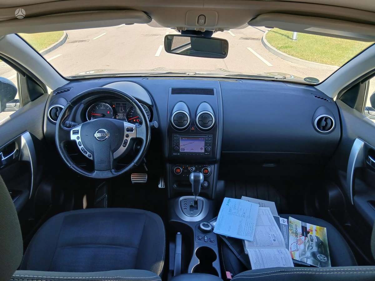 Nissan Qashqai 2011 — photo 21