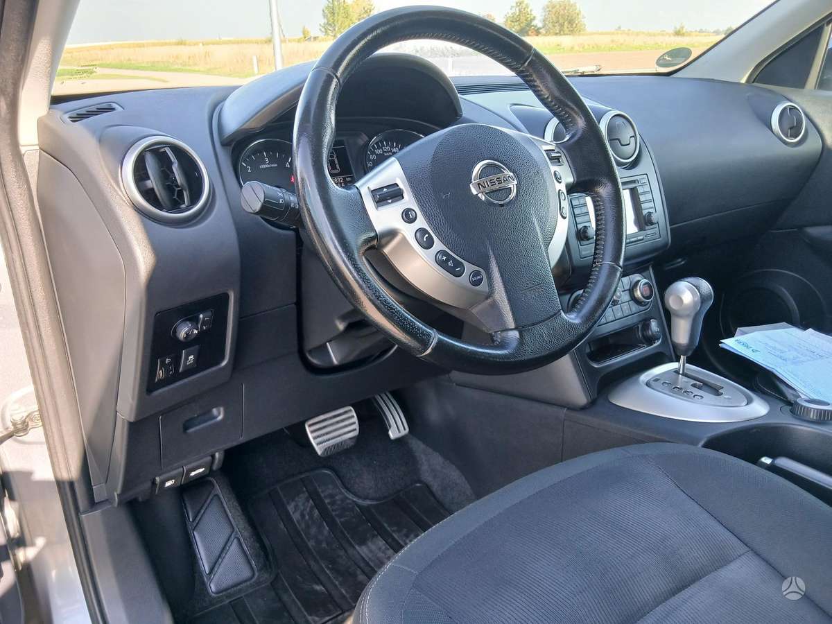 Nissan Qashqai 2011 — photo 25