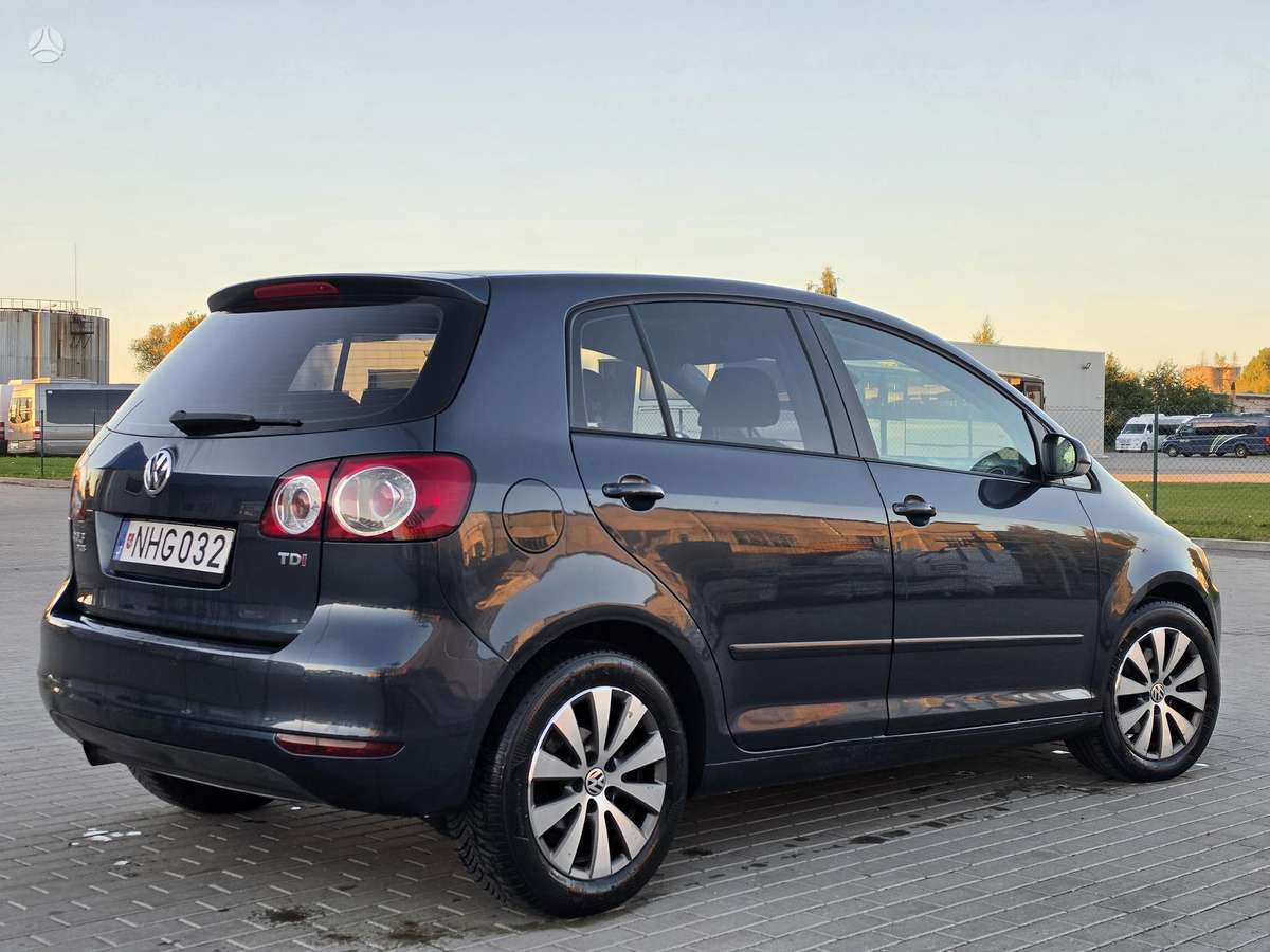 Volkswagen Golf 2010 — photo 7