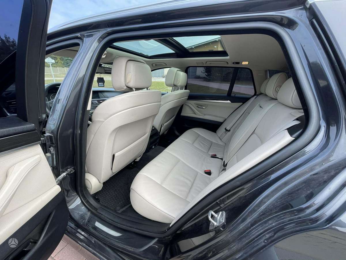 BMW 530 2012 — photo 11