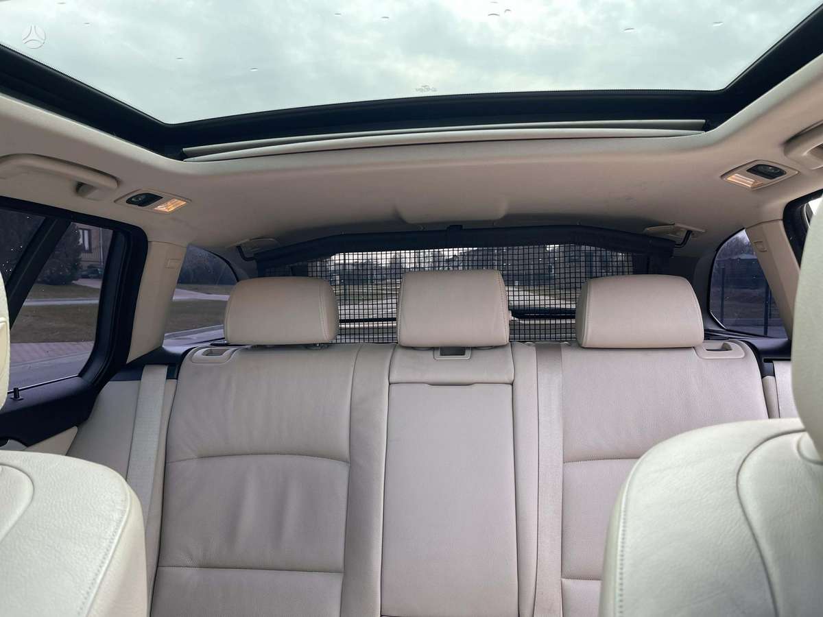 BMW 530 2012 — photo 12