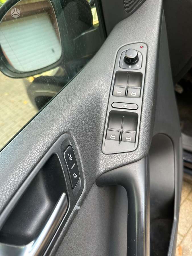 Volkswagen Tiguan 2013 — photo 10