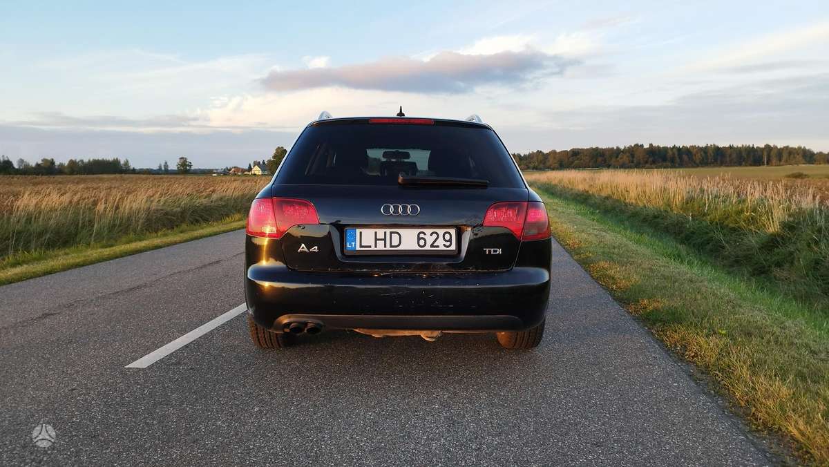 Audi A4 2005 — photo 5