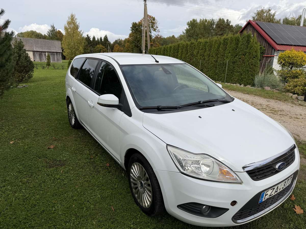 Ford Focus 2008 — photo 12