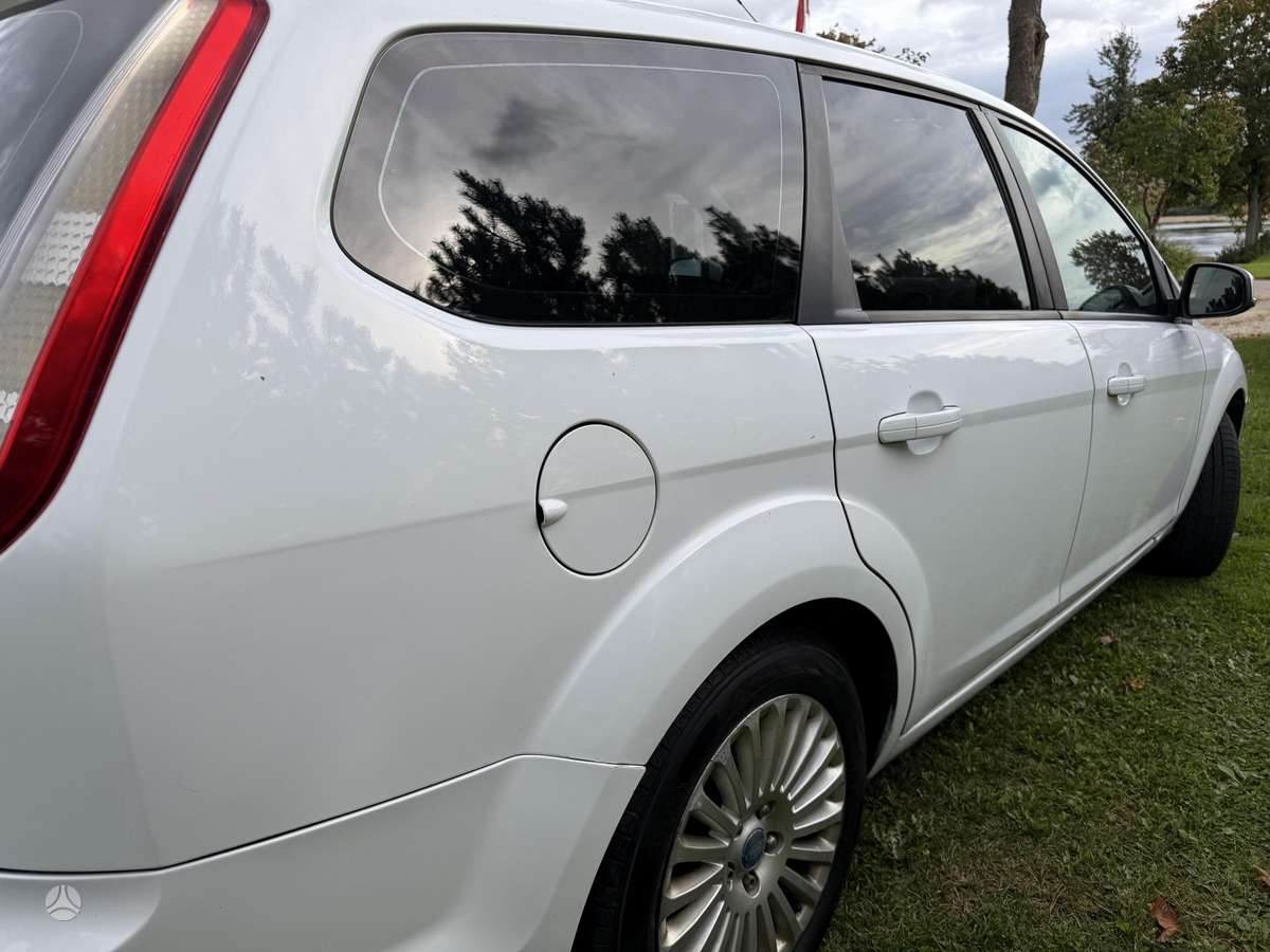 Ford Focus 2008 — photo 5