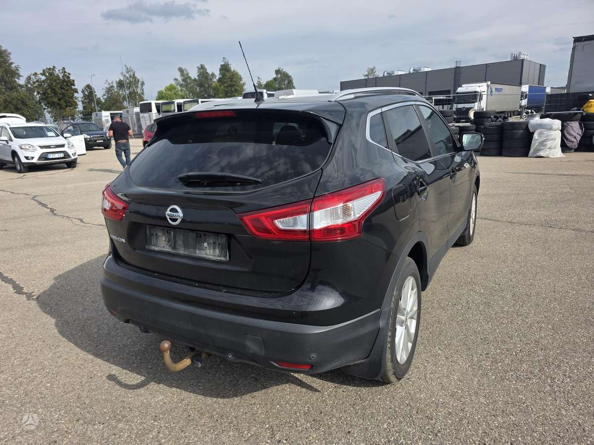 Nissan Qashqai 2015 — photo 10