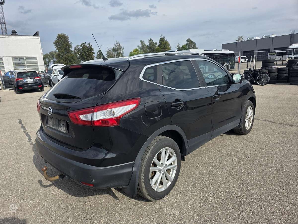 Nissan Qashqai 2015 — photo 11