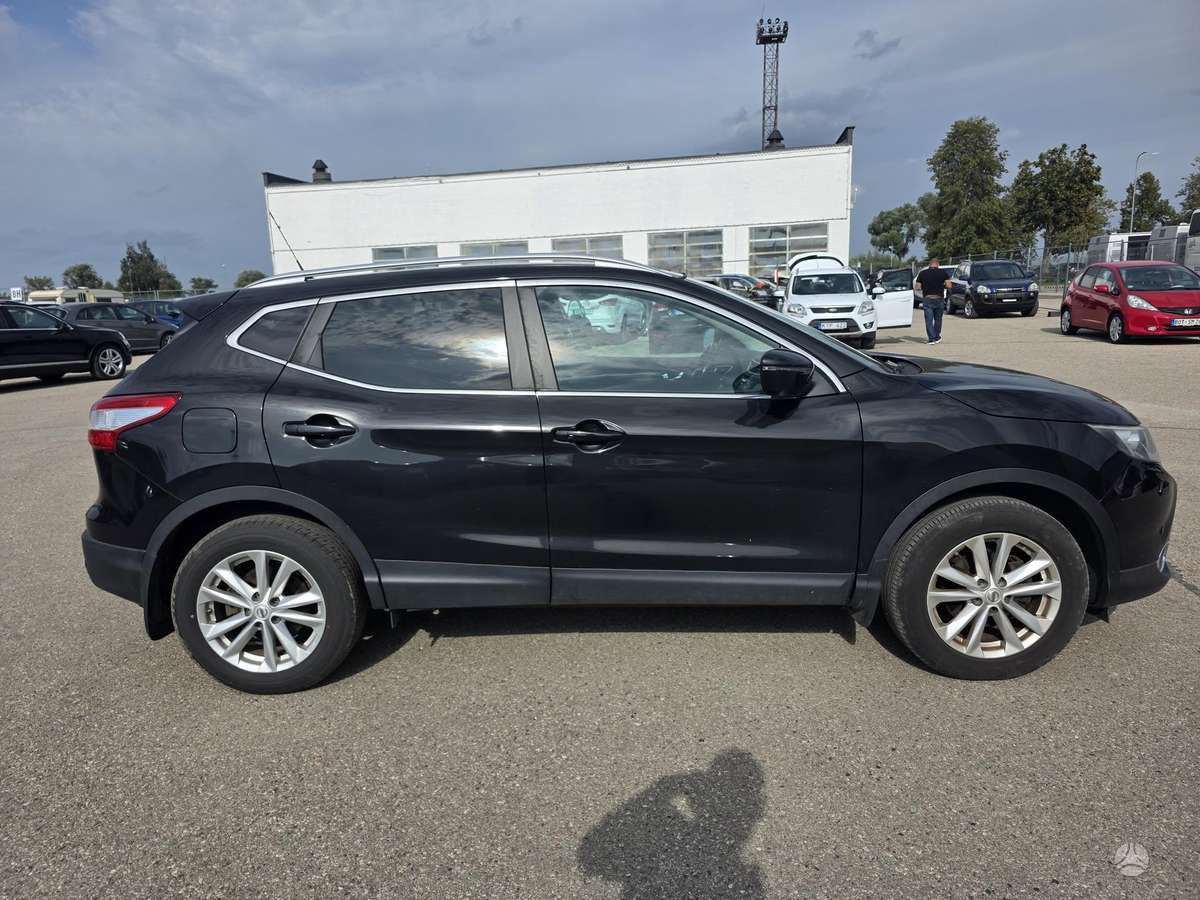 Nissan Qashqai 2015 — photo 14