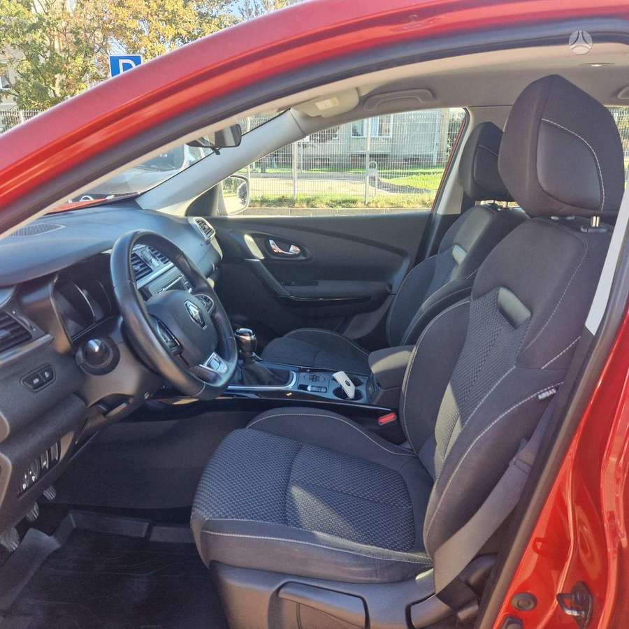 Renault Kadjar 2015 — салон