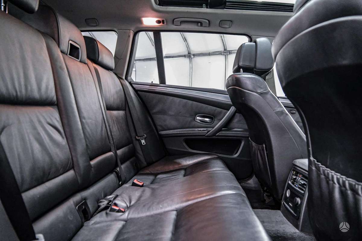 BMW 525 2007 — photo 10